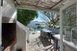 Braai directly flowing from open plan living/kithen area