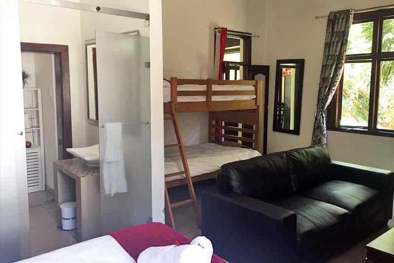 Jacaranda Bedroom - House On York Bed and Breakfast South Kensington