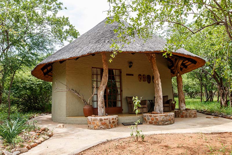 Pangolin Drongo - exterior with veranda - Not Graded