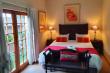 7th Street Guesthouse - bed and breakfast accommodation Melville, Johannesburg