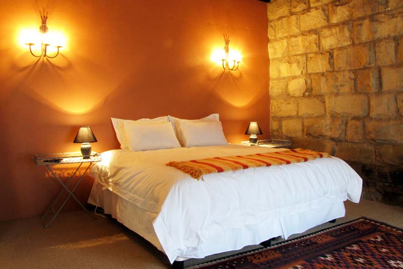 Double suite bedroom