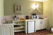 Double suite kitchenette - The Clarens Country House self catering