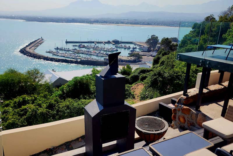 WEDDING APARTMENT PRIVATE BRAAI AREA