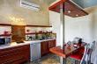 Hartmann Suites Apartment 3 kitchenette