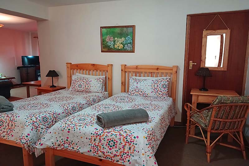 Alda's with single beds (convertable to kingsize)