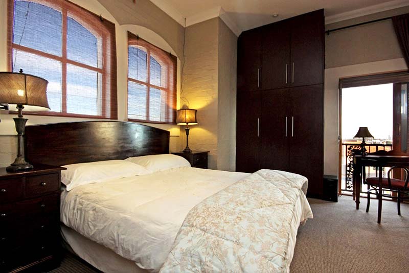 A Smart Stay Apartments - self catering Somerset West, Cape Town
