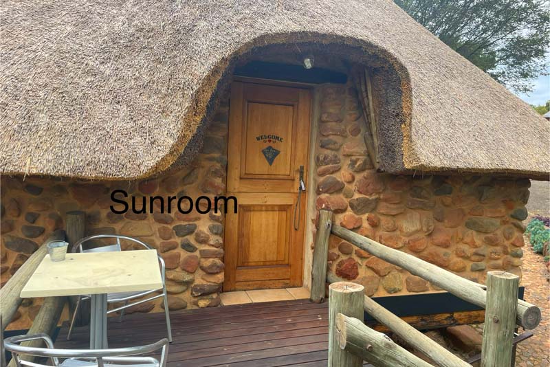  Sun-room is Ideal for a overnight stay attending a wedding