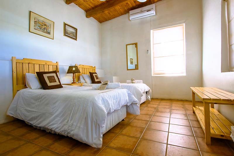 The Barracks -  Bed and Breakfast Colesberg, Karoo