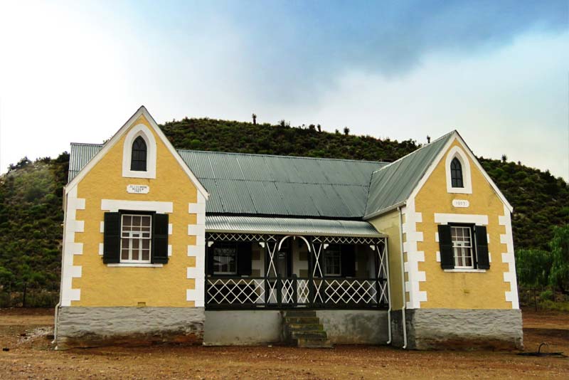 Guest House - Kleingeluk Guest House self catering in De Rust