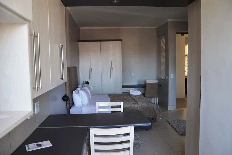 Queen size beds - Be Still self catering in Swakopmund