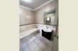 Room 1b Bathroom