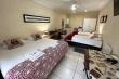 Room 4b dbl + 2 sgl or 4 sgl