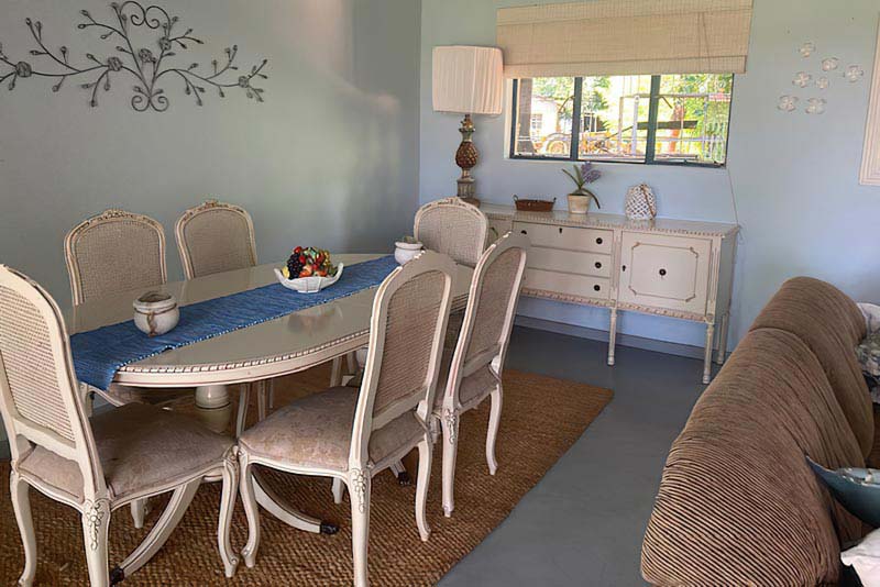 Cottage 1 - Dining room/lounge
