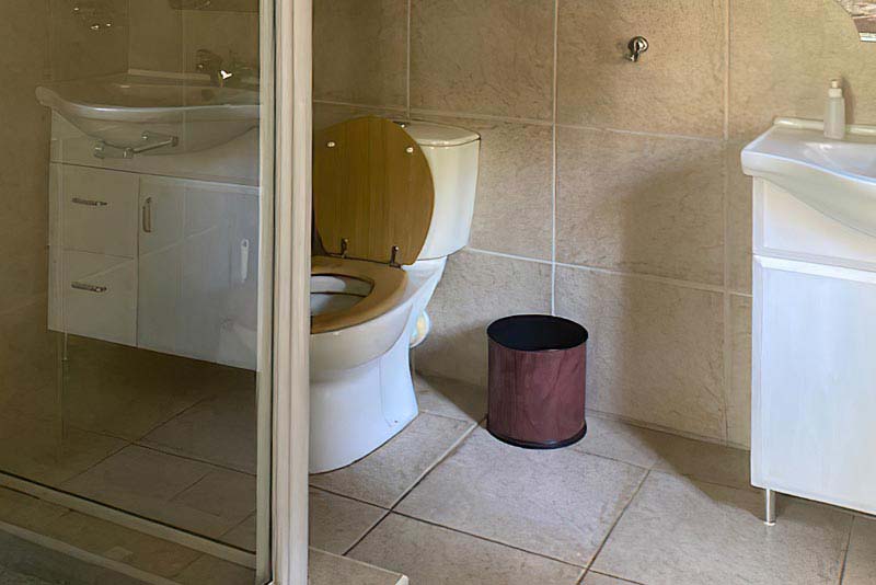 Cottage 2 - Bathroom en suite