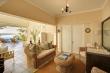 Ocean Watch Guest House - bed and breakfast in Plettenberg Bay