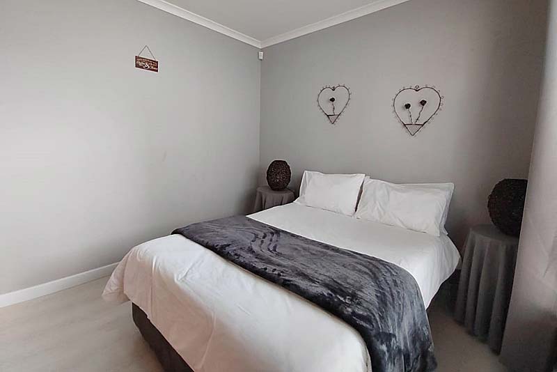 Double bed room