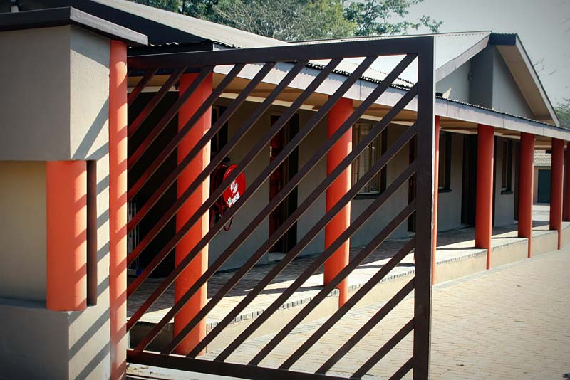 Entrance - Grand Central Guesthouse - Bed and Breakfast Rustenburg