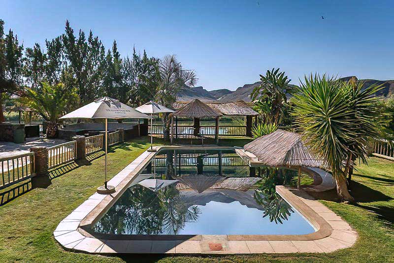 Orange River Lodge swimming pool