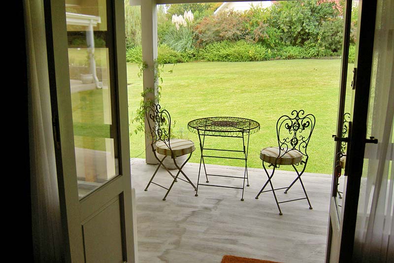 Burrough Place - bed and breakfast in George