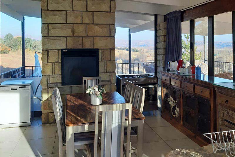 Rochester - Self Catering in Clarens Golf Estate