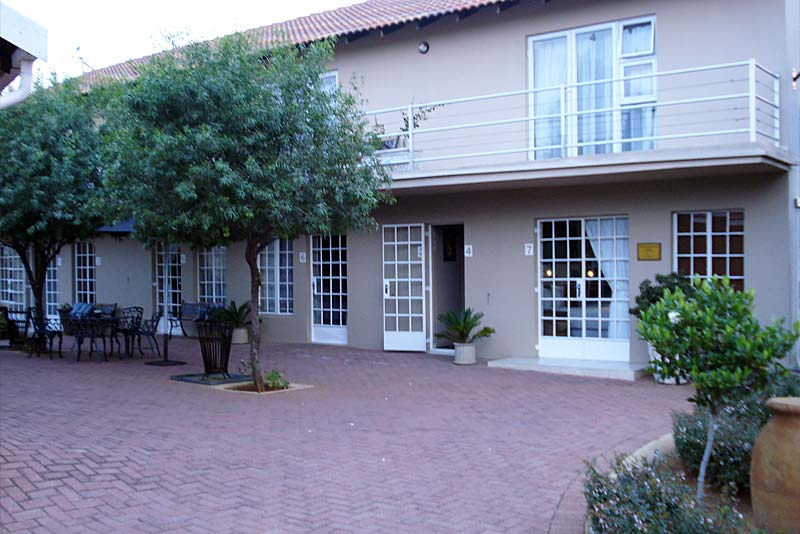 Bri-Shel Manor - bed and breakfast accommodation Heidelberg