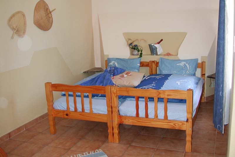 Family Garden Flat