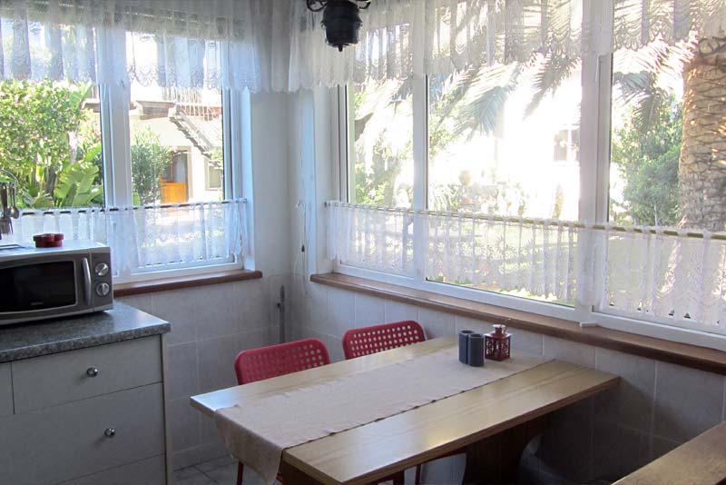 Holiday Garden Chalet