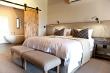 Room - d'Olyfboom Guesthouse - Bed & Breakfast in Paarl