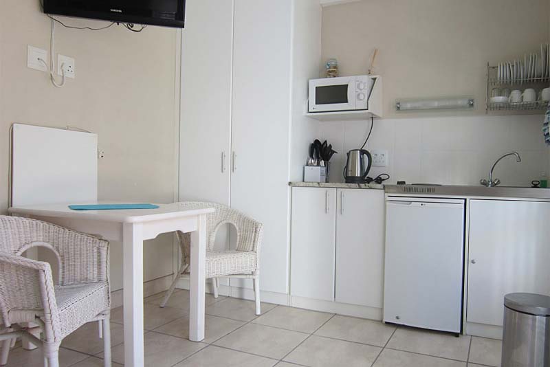 ELAINE kitchen area