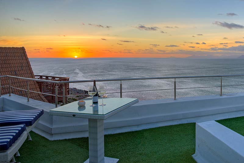 Sea Star Cliff - bed and breakfast accommodation De Kelders, Gansbaai