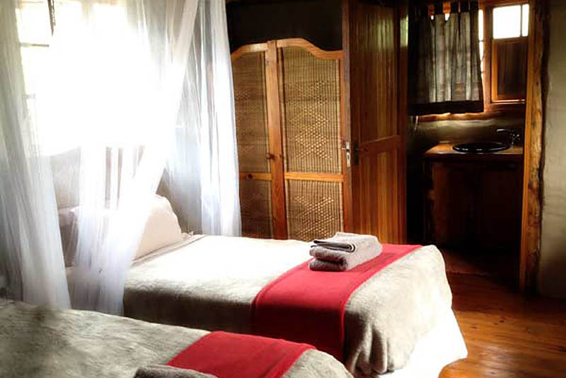 Adansonia Eco Lodge - self catering, dinner bed and breakfast near Musina
