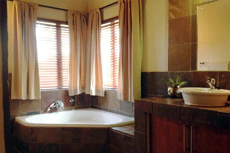 Makhato 84 - Self-catering in Sondela Nature Reserve, Bela-Bela, Limpopo