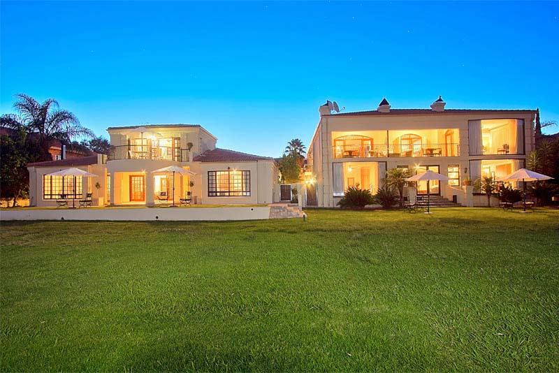 Leopardsong Manor - bed and Breakfast Centurion Golf Estate