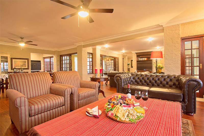 Lounge area