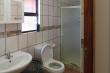 En-Suite to Main bedroom shower and toilet