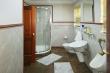 Impala Room Bathroom