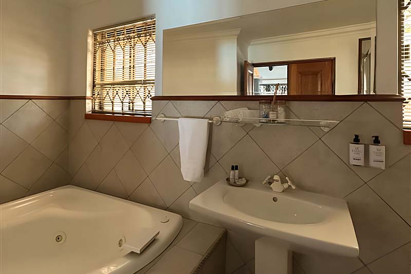 Kudu bathroom