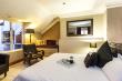 Ideal for Romantics, Executives, Honeymoon makers