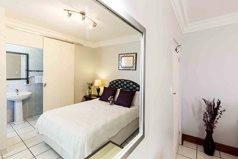 Standard double bed