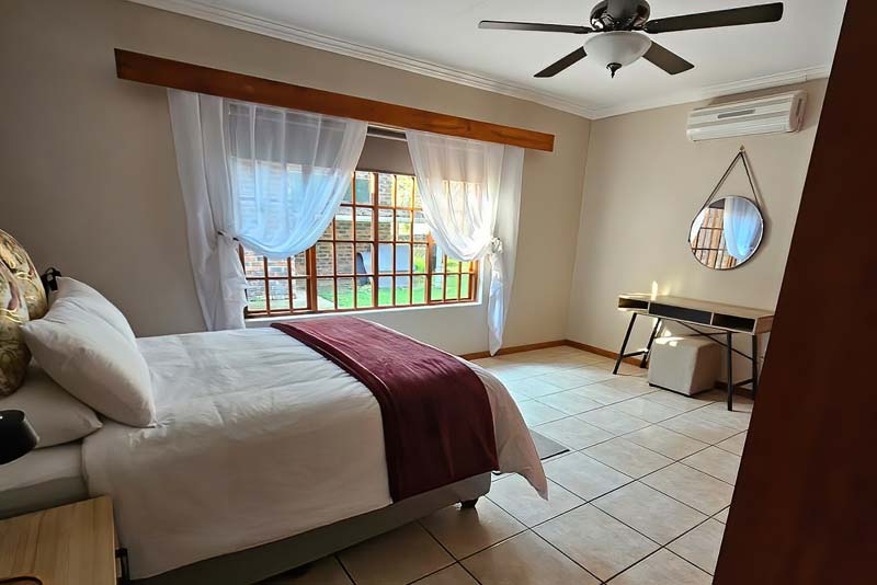Delux Unit Room 1 