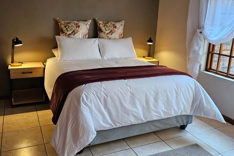 Delux Unit Room 3 