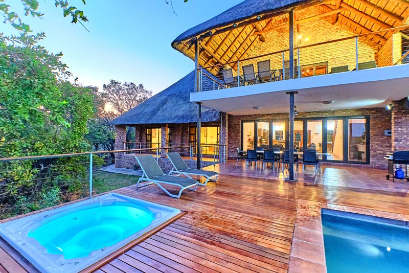 Jacuzzi and pool area