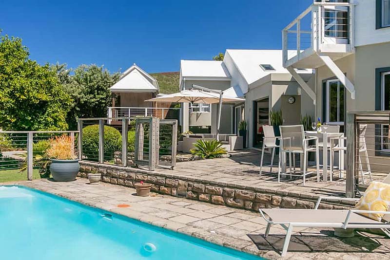 Pool & front verandah with different seat areas