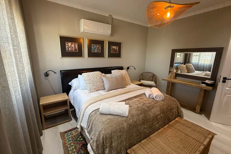 Natural light in Bedroom