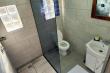 Room 5 Bathroom 