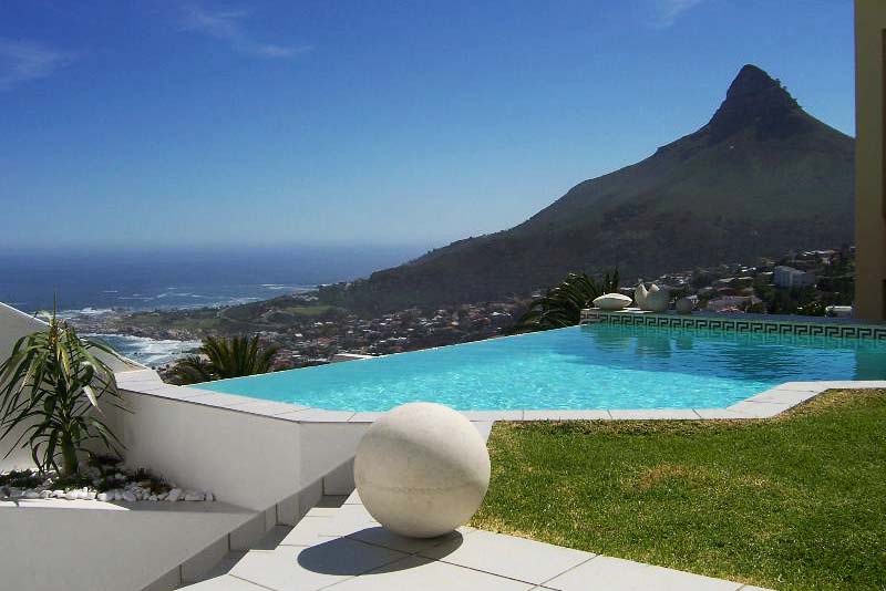Lions Head view, pool & lawn area