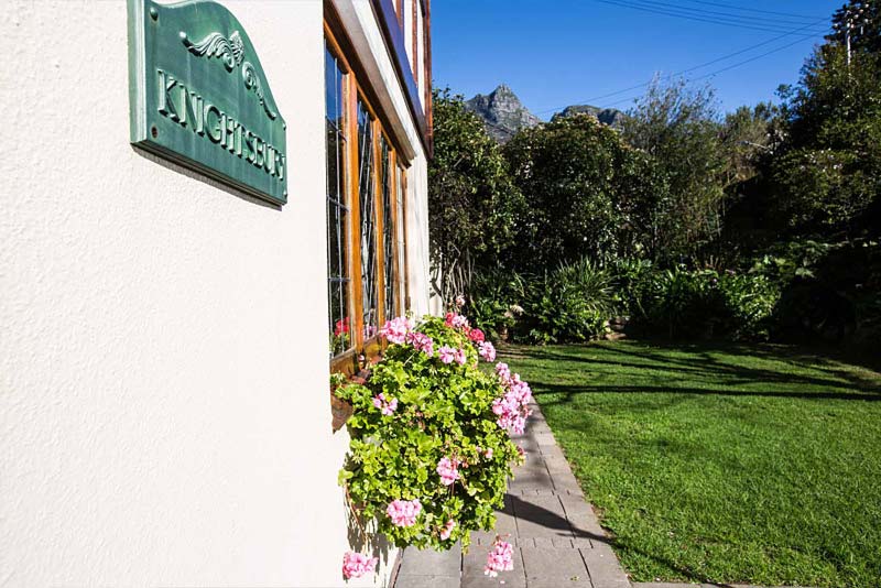 Knightsbury Guest House - Bed and Breakfast Rondebosch, Cape Town