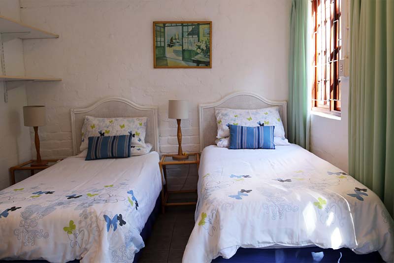 Backpackers room - Bed and Breakfast  Hout Bay, Cape Town