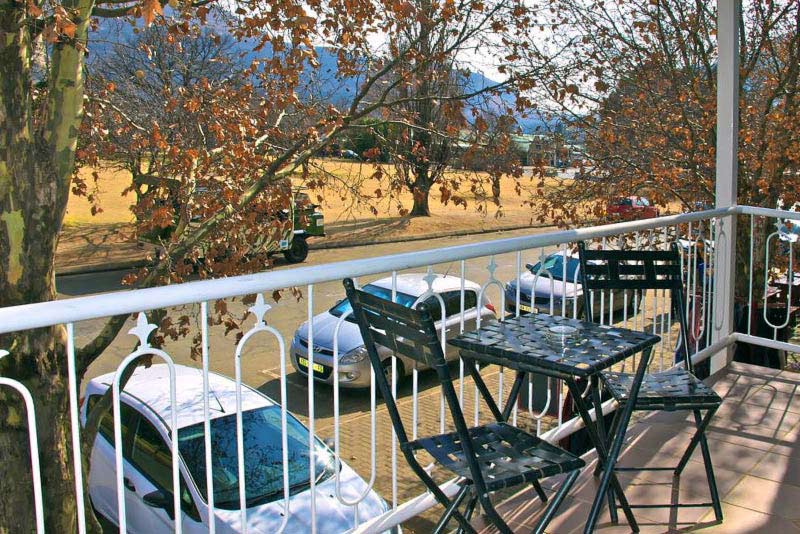 Red Mountain House - B&B and Self Catering in Clarens