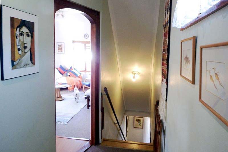 UPSTAIRS from passage into lounge & down stairs